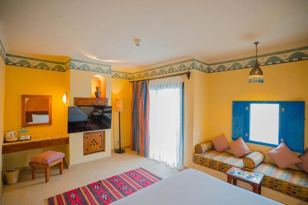 Marina Lodge at Port Ghalib: another view