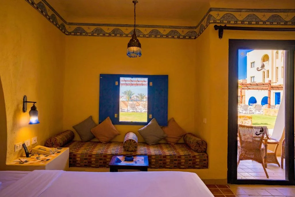 Marina Lodge at Port Ghalib: another view