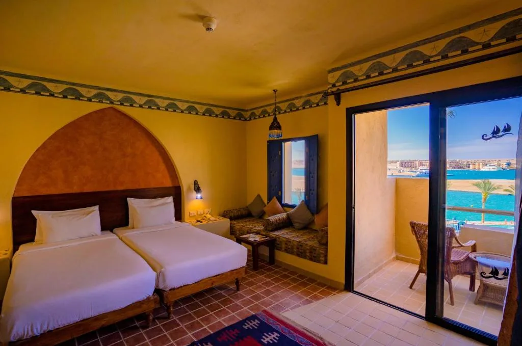 Marina Lodge at Port Ghalib: another view