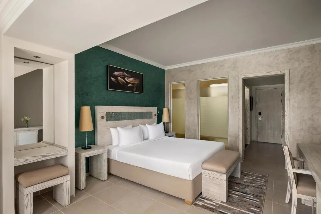 Movenpick Waterpark Resort & Spa Soma Bay: another view
