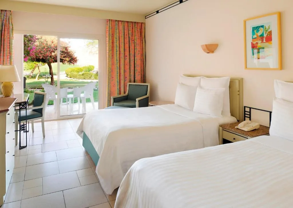 Naama Bay Promenade Beach Resort: another view