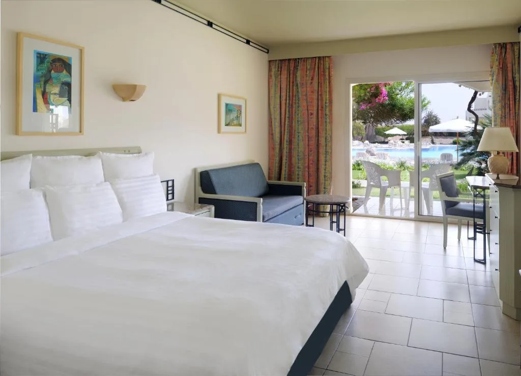 Naama Bay Promenade Beach Resort: another view