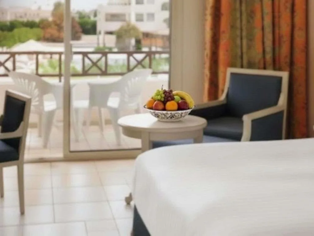 Naama Bay Promenade Beach Resort: another view