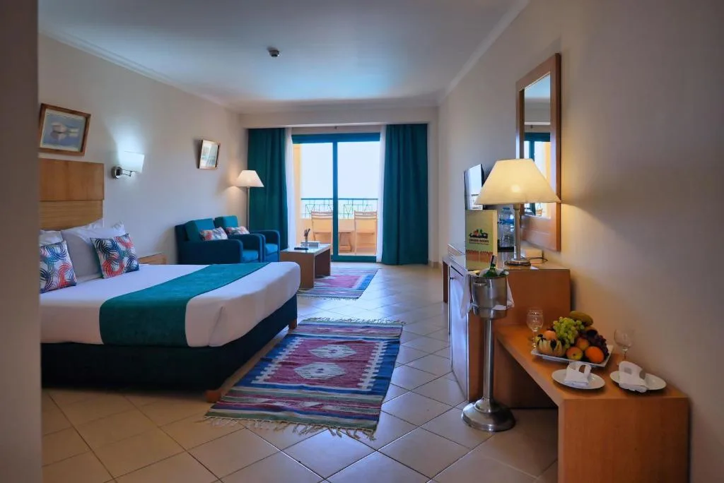 New Eagles Downtown Zahabia Resort & Aqua Park: another view