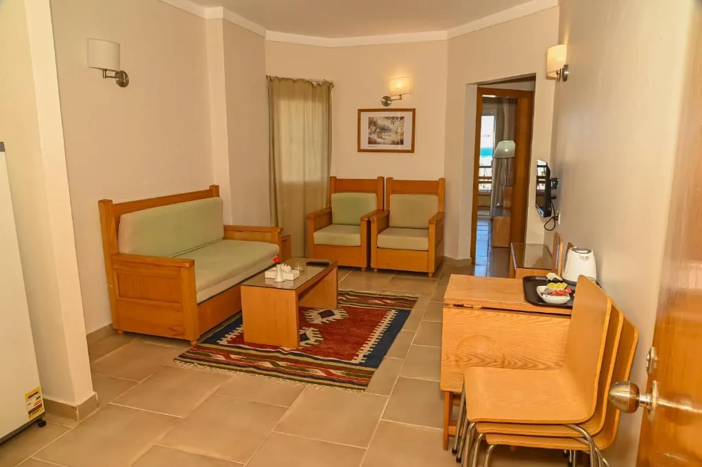 New Eagles Downtown Zahabia Resort & Aqua Park: another view
