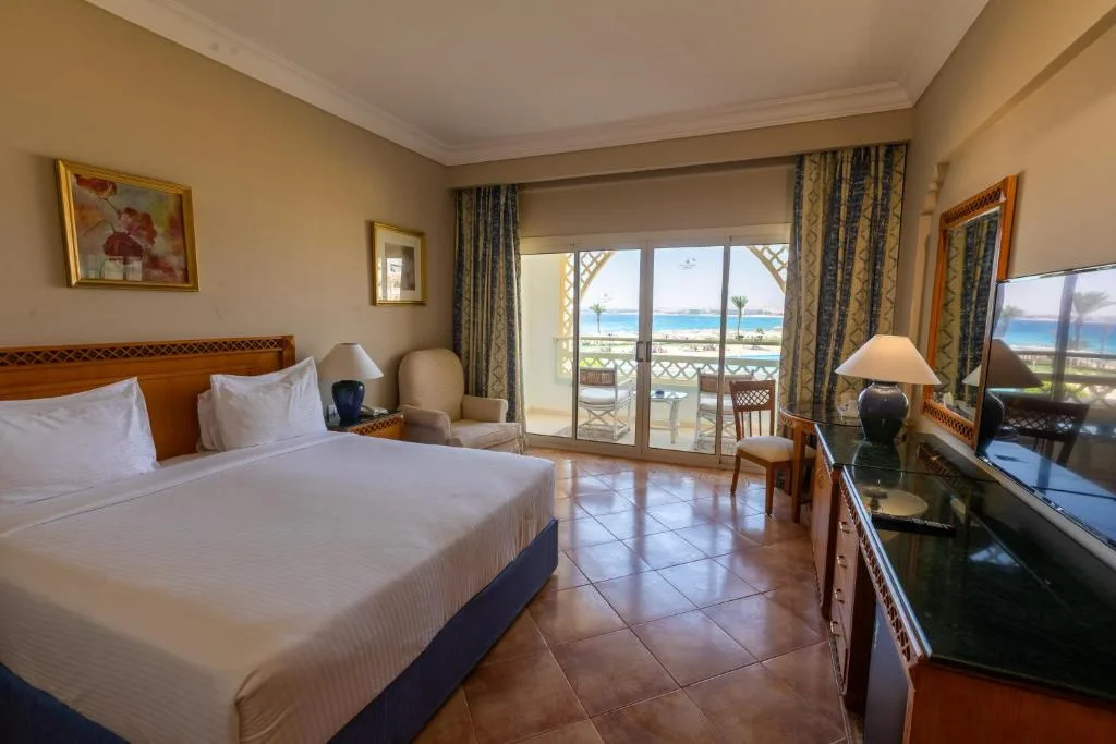Old Palace Resort Sahl Hasheesh: another view