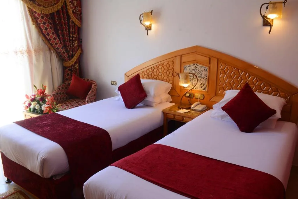 Oriental Rivoli Hotel & Spa: another view