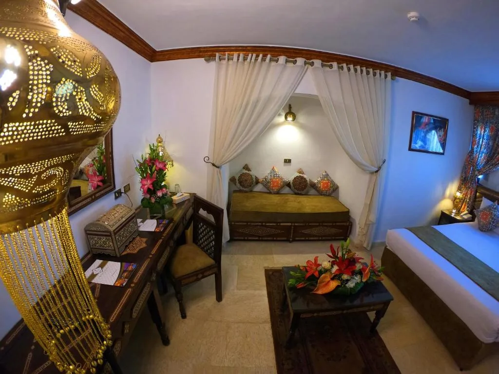 Oriental Rivoli Hotel & Spa: another view