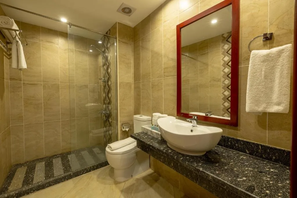 Oyster Bay Beach Suites: another view