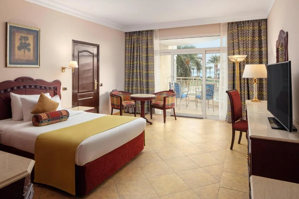 Palm Royale Resort Soma Bay: another view