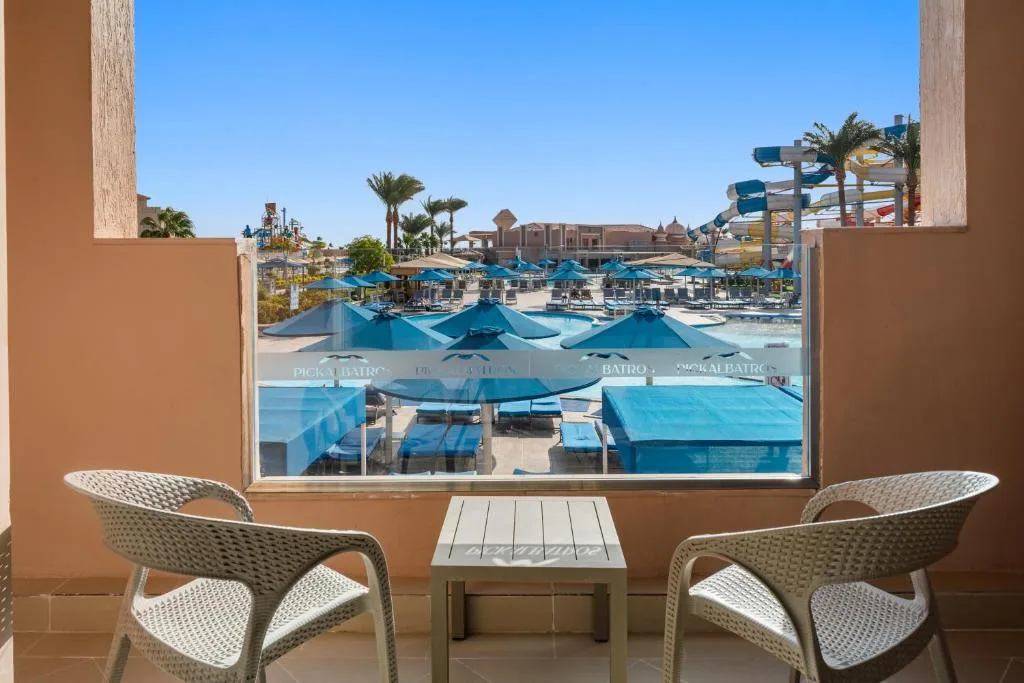 Pickalbatros Aqua Park Resort: another view