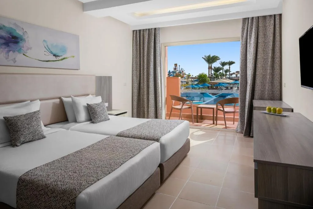 Pickalbatros Aqua Park Resort: another view