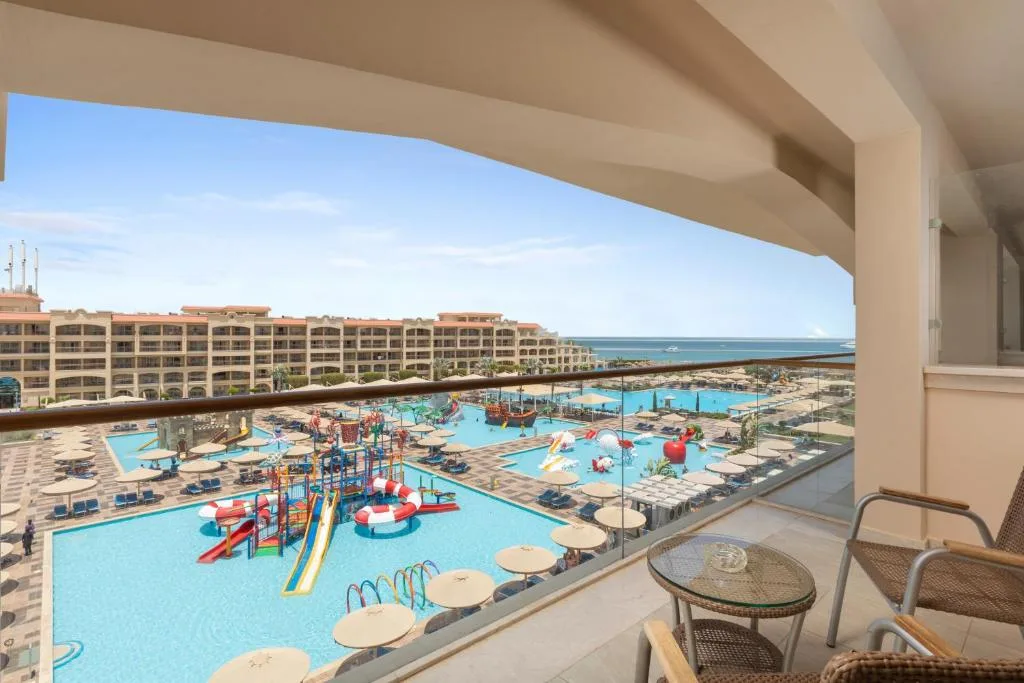 Pickalbatros White Beach Resort Hurghada: another view
