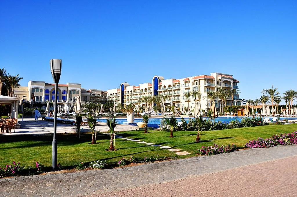 Premier Le Reve Hotel & Spa Sahl Hasheesh: another view