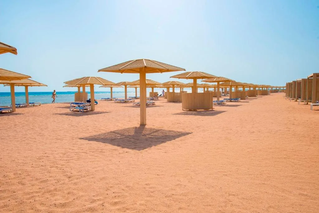 Premier Le Reve Hotel & Spa Sahl Hasheesh: another view