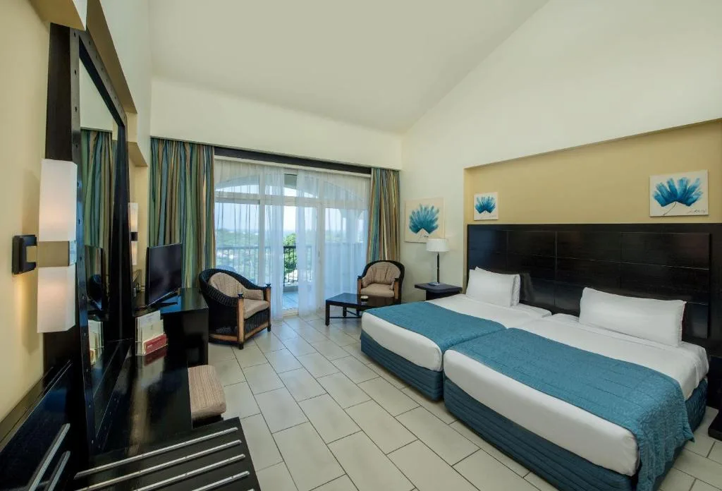 Reef Oasis Blue Bay Resort & Spa: another view