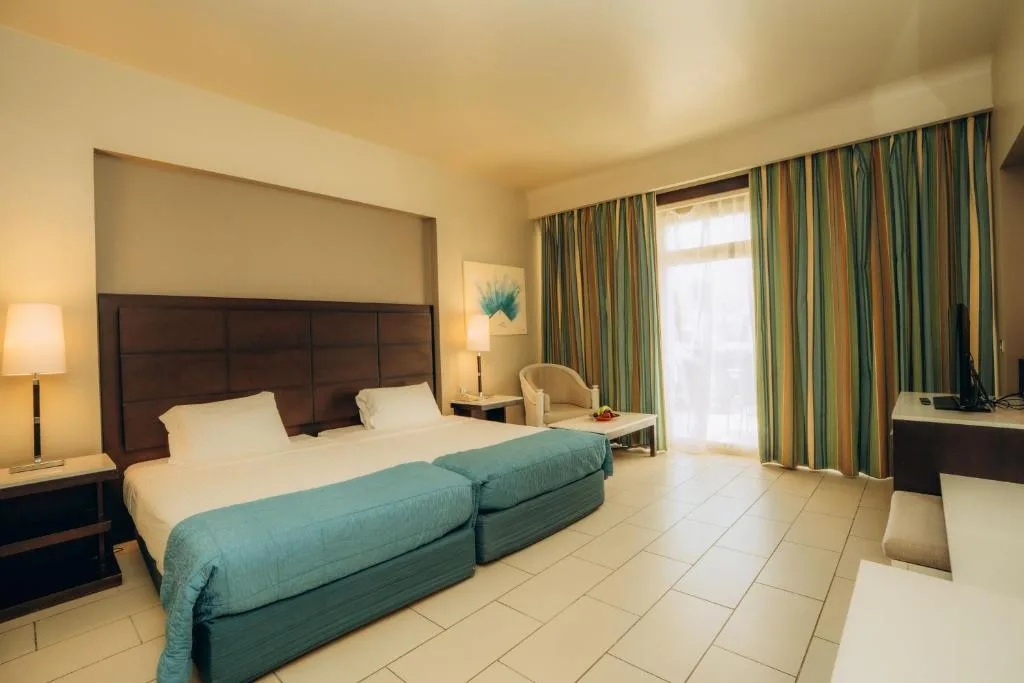 Reef Oasis Blue Bay Resort & Spa: another view