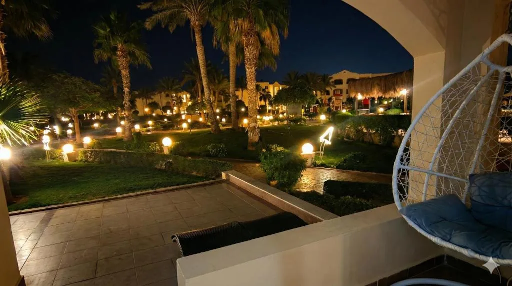 Regency Plaza Aqua Park and Spa Resort: another view