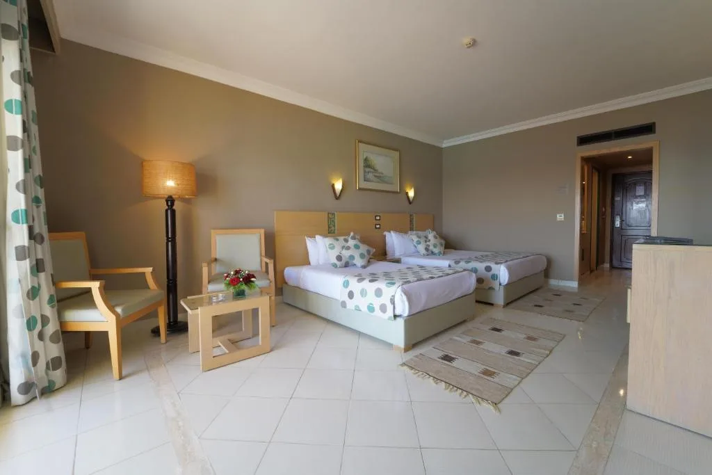 Regina Resort and Aqua Park Hurghada: another view
