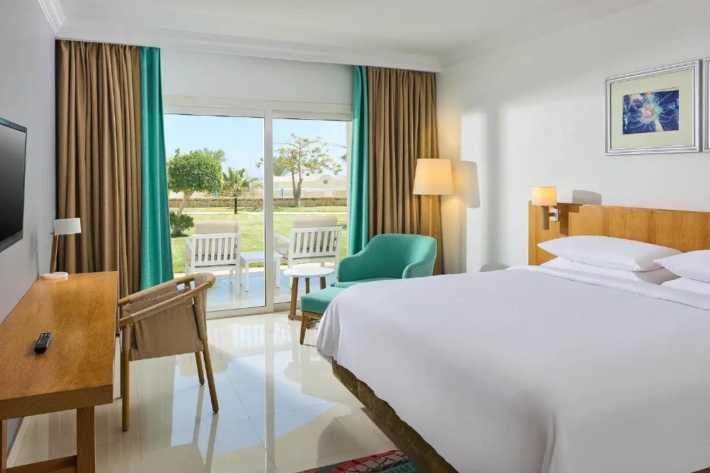 Renaissance Sharm El Sheikh Golden View Beach Resort: another view