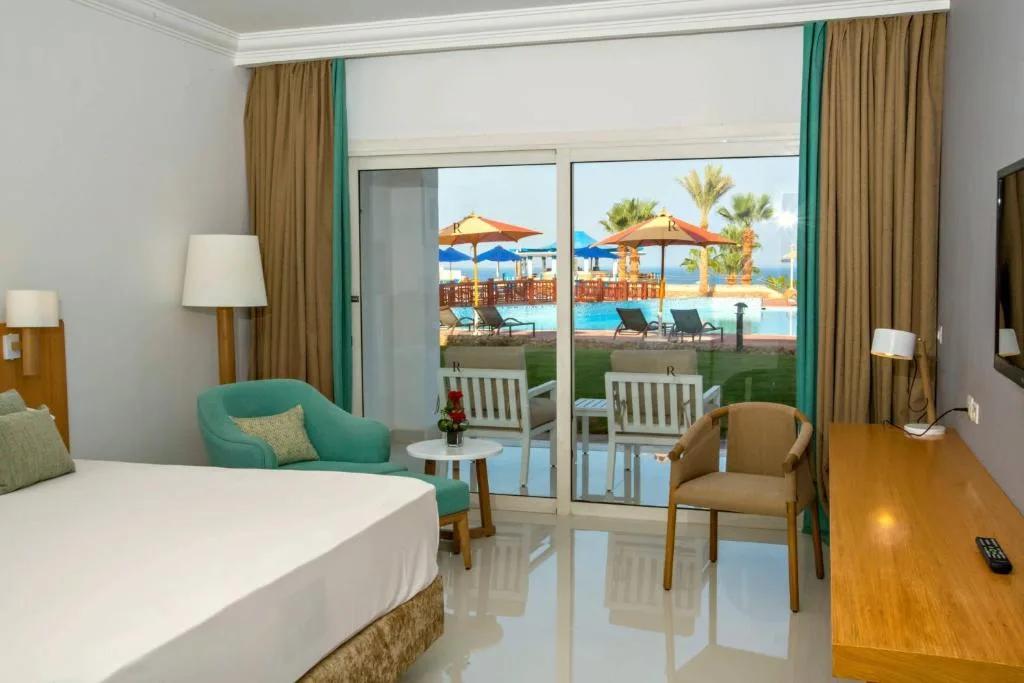 Renaissance Sharm El Sheikh Golden View Beach Resort: another view