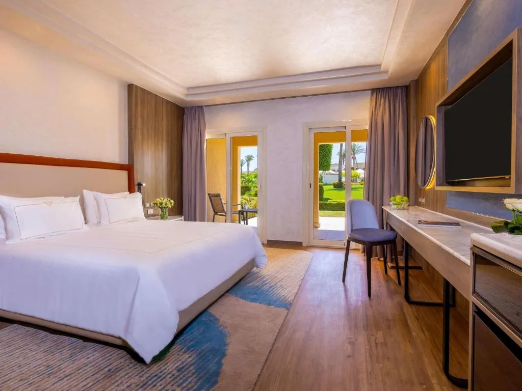 Rixos Premium Seagate: another view