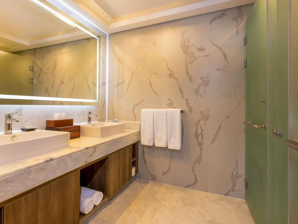 Rixos Premium Seagate: another view