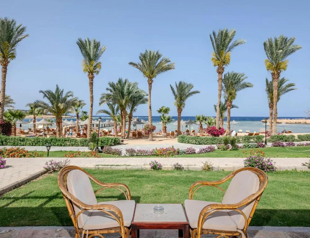 Royal Brayka Beach Resort: another view