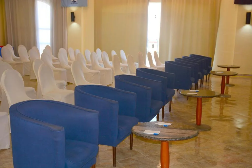 Royal Lagoons Resort & Aqua Park: another view