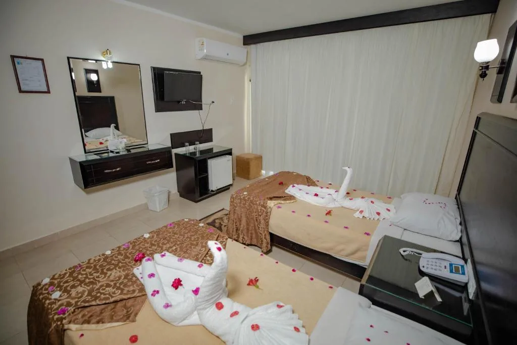 Sand Beach Resort: another view