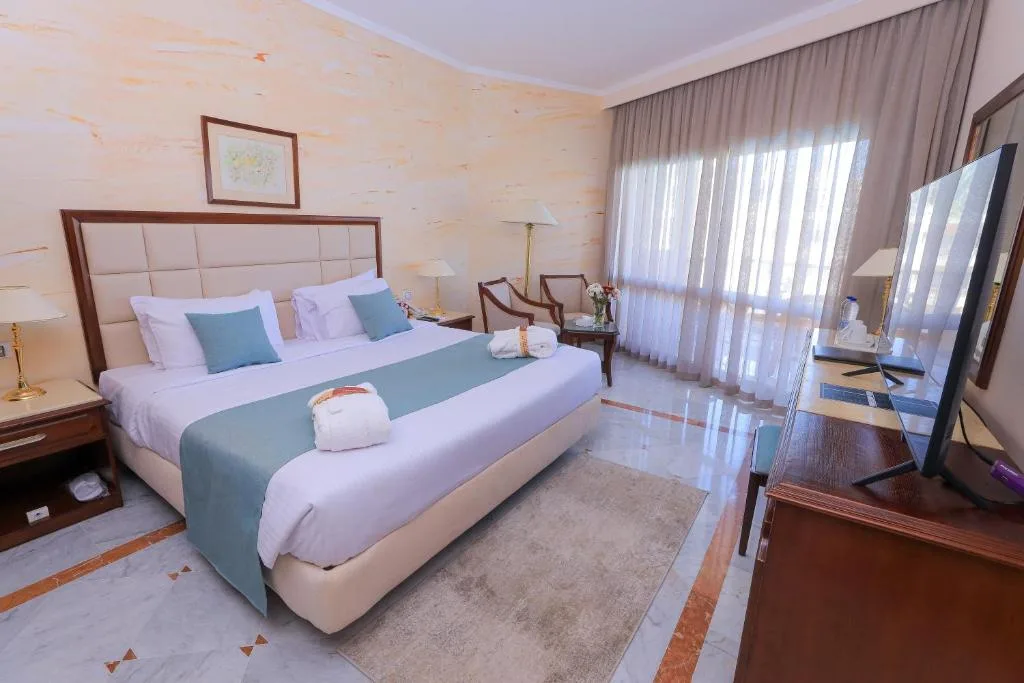 Sea Star Beau Rivage Hotel: another view