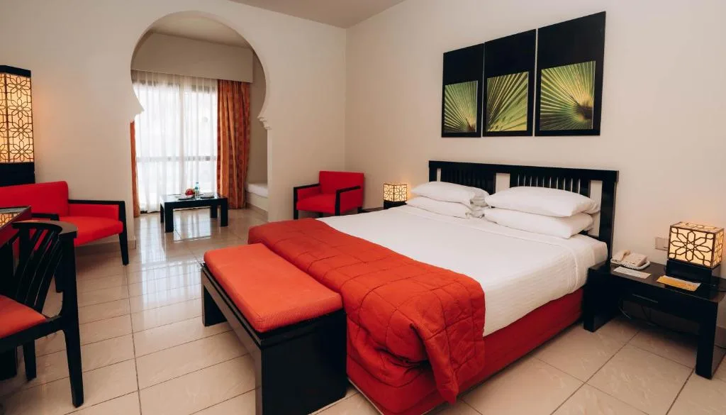 Sentido Reef Oasis Aqua Park Resort: another view