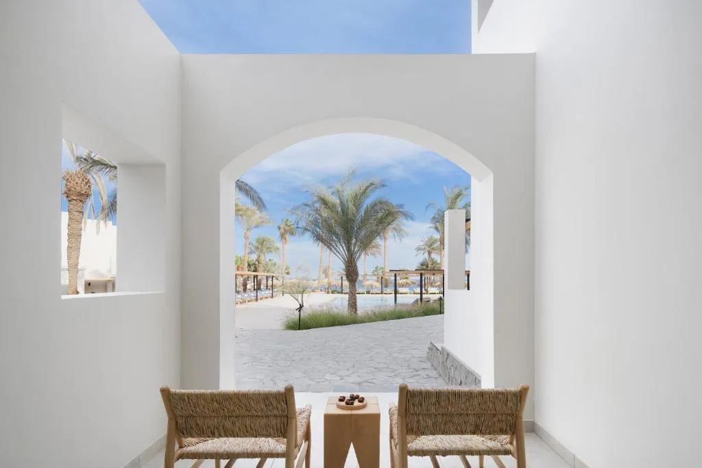 Serry Beach Resort: another view