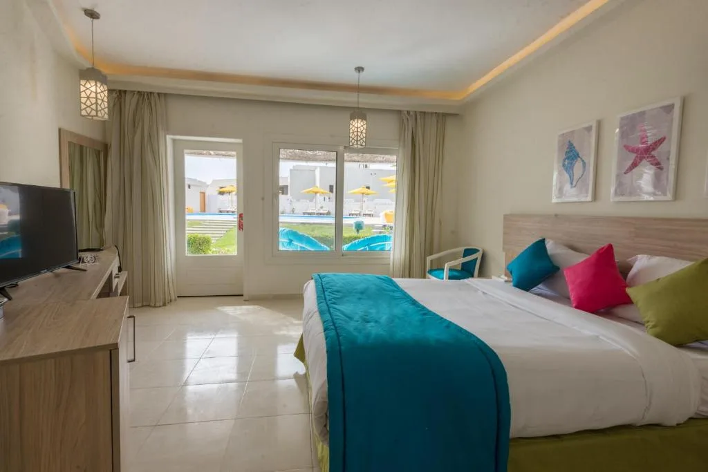 Shams Lodge: another view