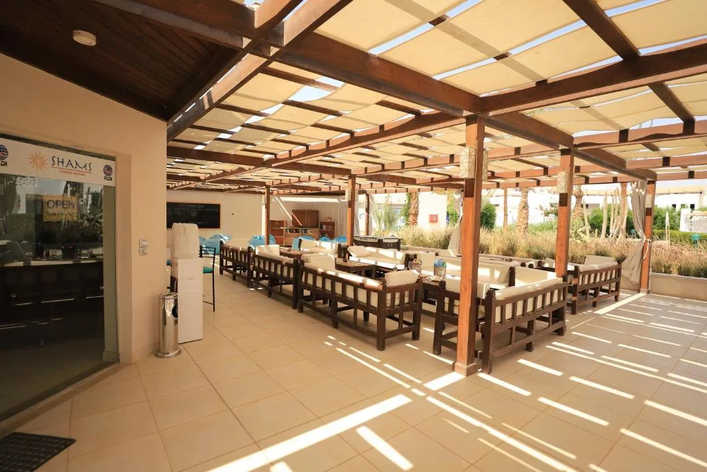 Shams Lodge: another view