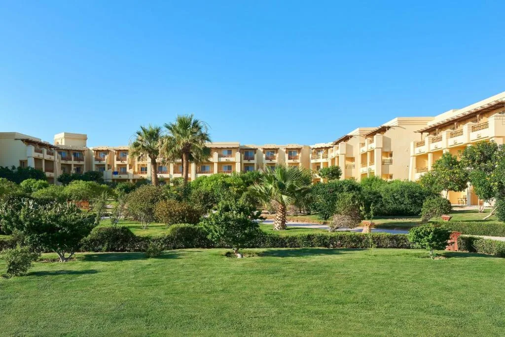 Sheraton Soma Bay Resort: another view