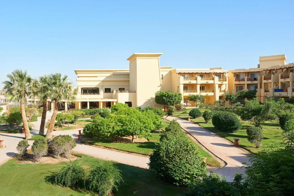 Sheraton Soma Bay Resort: another view