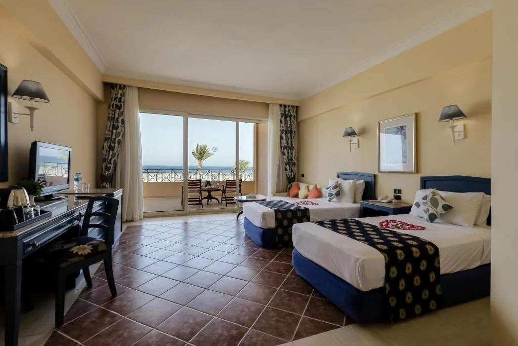 Shoni Bay Resort: another view