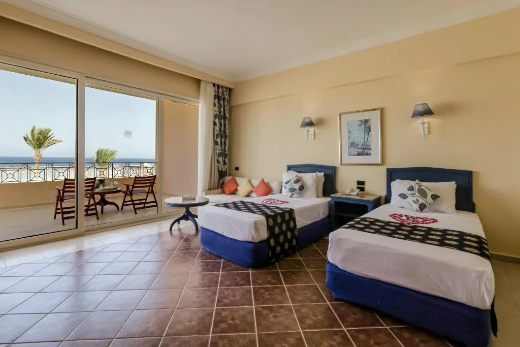 Shoni Bay Resort: another view