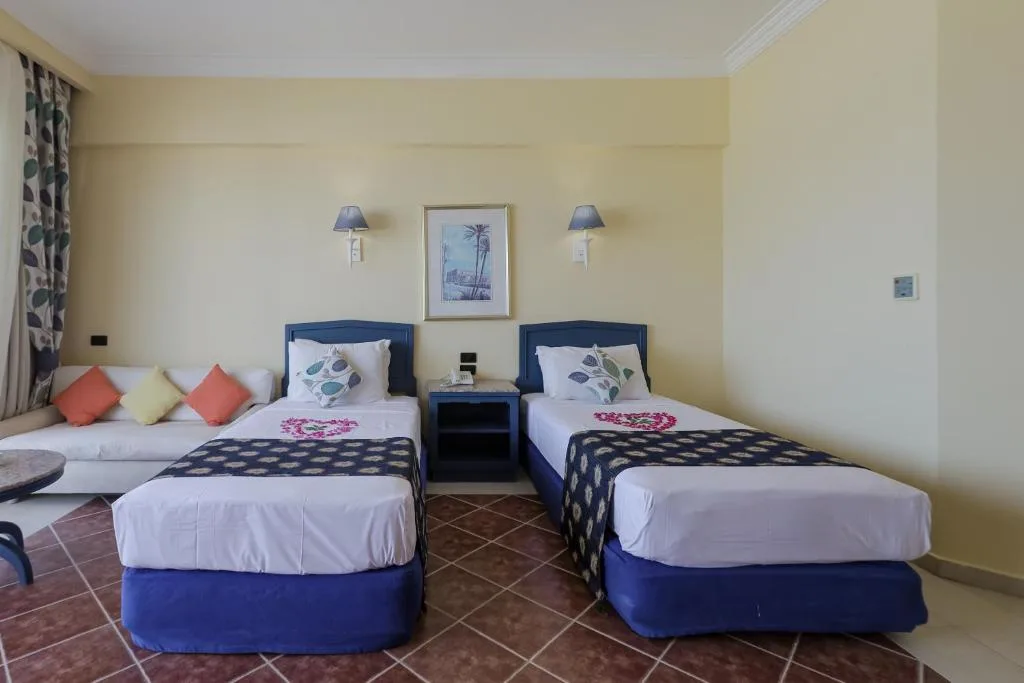 Shoni Bay Resort: another view