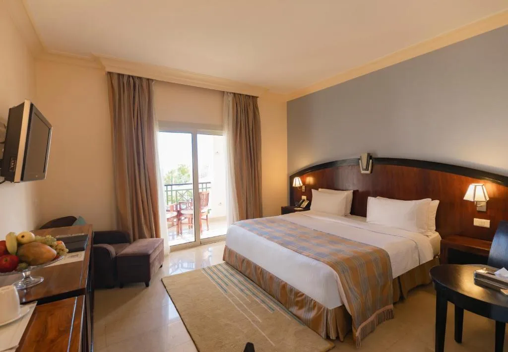 Stella Di Mare Beach Hotel & Spa: another view