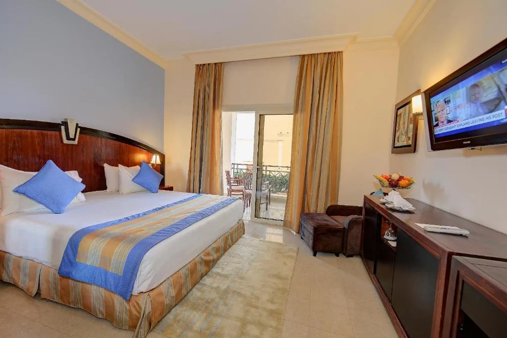 Stella Di Mare Beach Hotel & Spa: another view