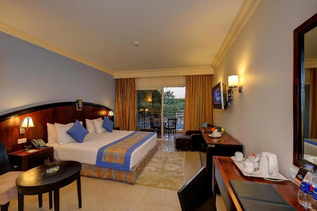 Stella Di Mare Beach Hotel & Spa: another view