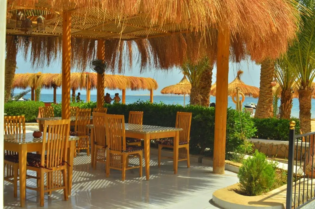 Sun Beach Hotel ABO SOMA: another view
