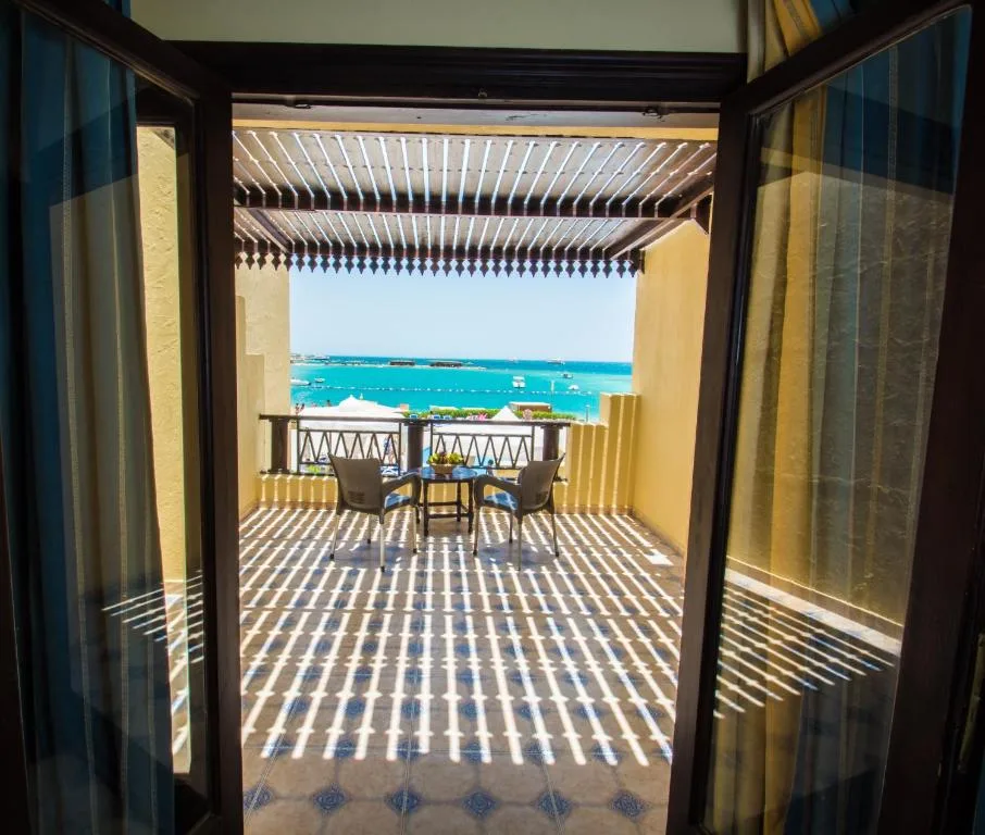 Sunny Days Palma De Mirette Resort & Spa: another view