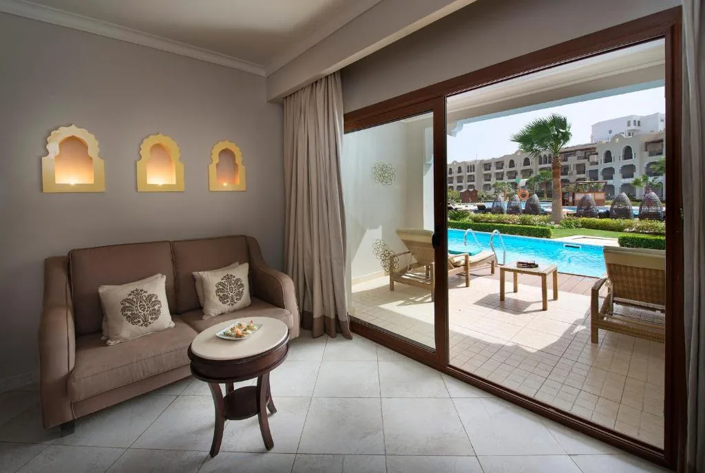 Sunrise Arabian Beach Resort: another view