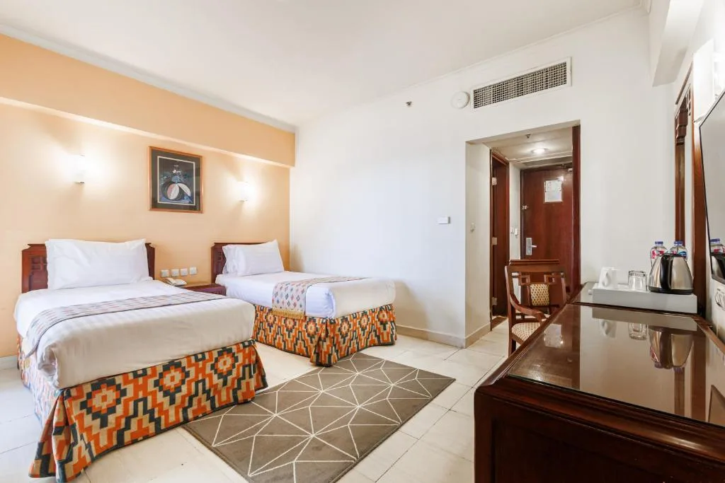 Sunrise Holidays Resort: another view