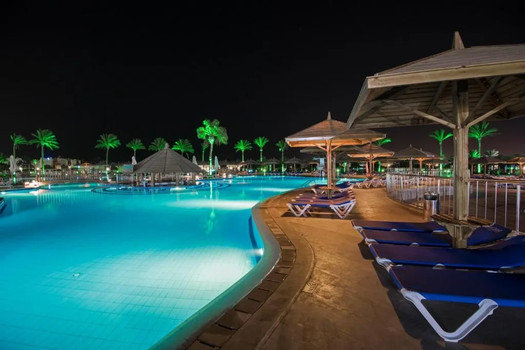 Sunrise Royal Makadi Resort: another view