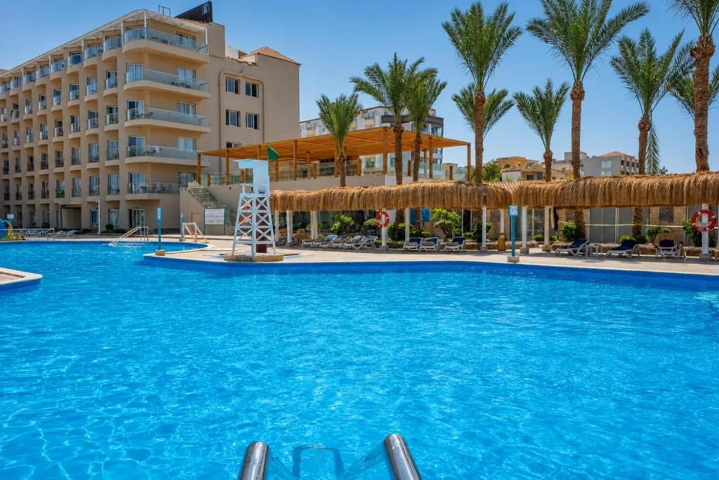 Sunrise Serano Aqua Park Resort: another view