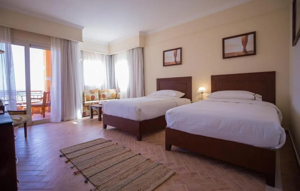 The Cascades Golf Resort, Spa & Thalasso: another view